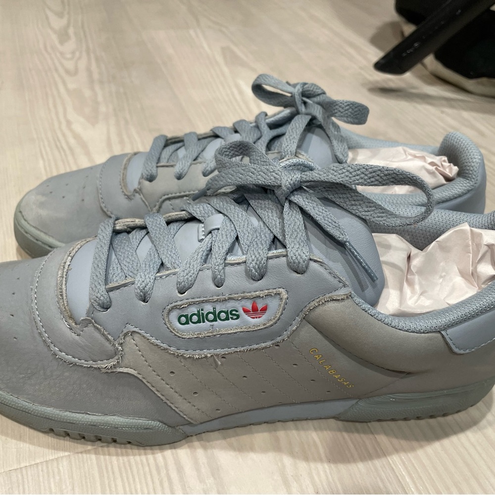 Adidas Yeezy Calabasas Gray. Size 10.5. Pre-Owned. Now worth $250.